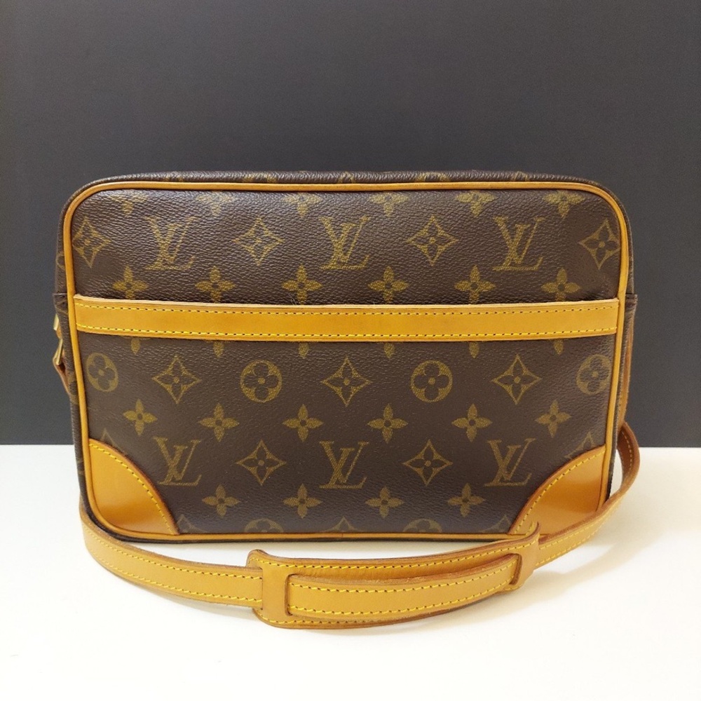 Louis Vuitton Brown Monogram women’s Bag restored like new